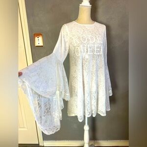 WILDFOX Rodeo Queen Festival White Lace Dress